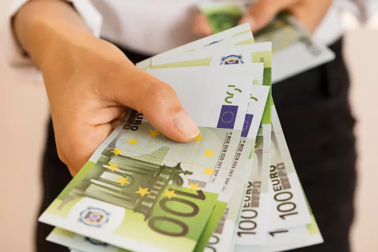 Transacciones en efectivo